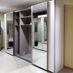 Dulap cu 4 usi glisante 04006