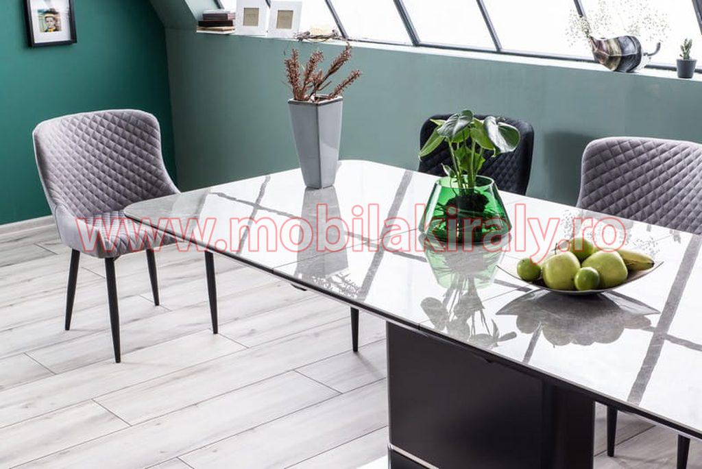 Masa extensibila B578