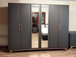 Dulap cu 6 usi 09886