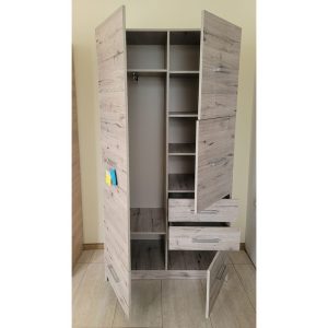 Dulap haine 010280