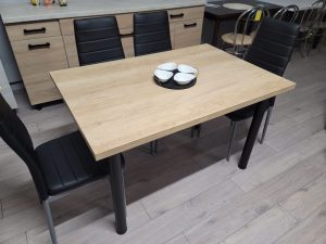 Masa de bucatarie 09202